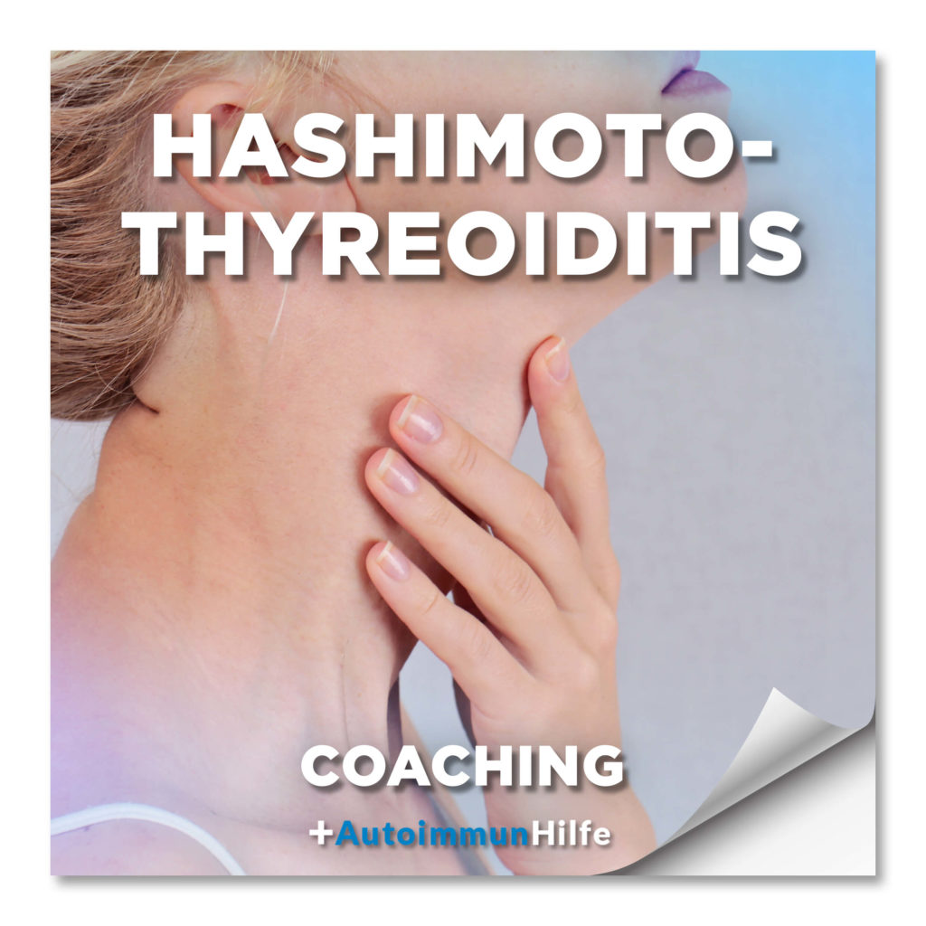 Frau beruehrt ihre Schilddruese Hashimoto Thyreoiditis